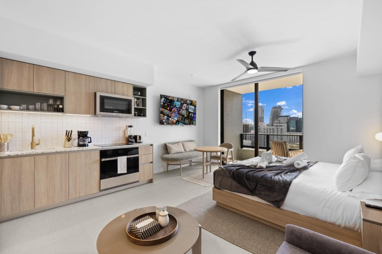 Stylish Studio with Free Parking and Top Amenities - 2