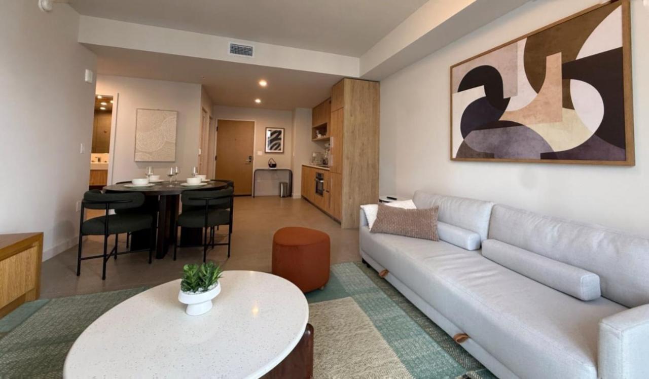 New! 2026 Condo Best Location Miami Worldcenter w/ Massive Amenities - 5