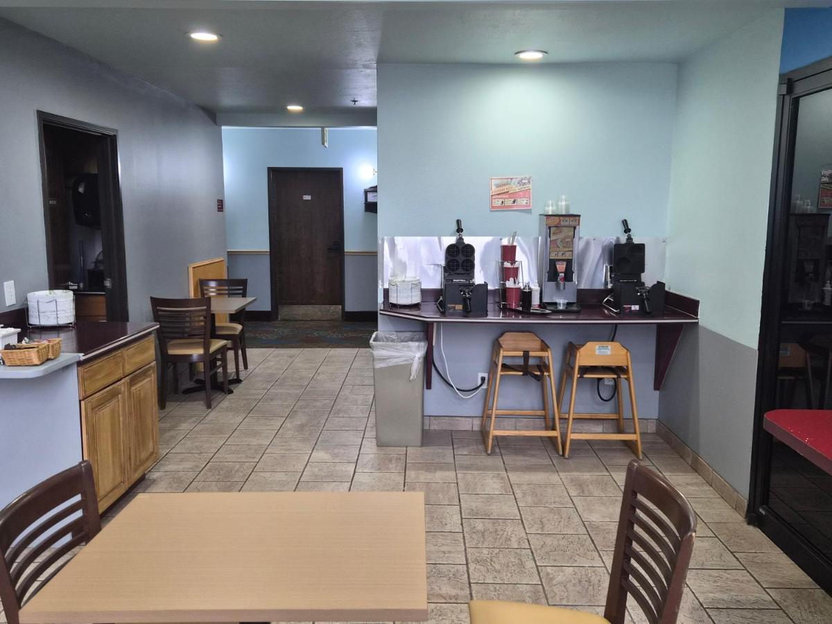 Bay Inn — photo 23