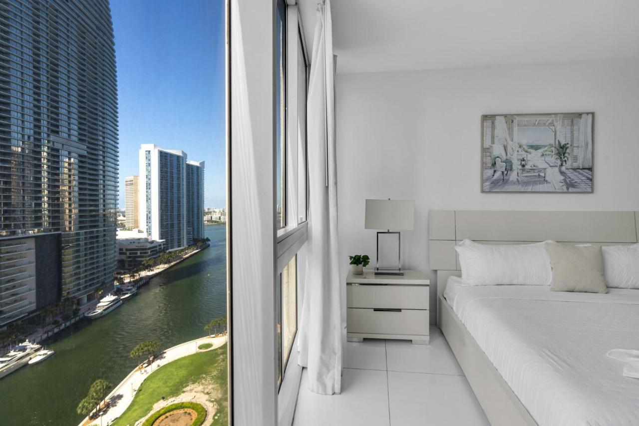 Icon Brickell 2BR Poolside Paradise in the Sky - 2