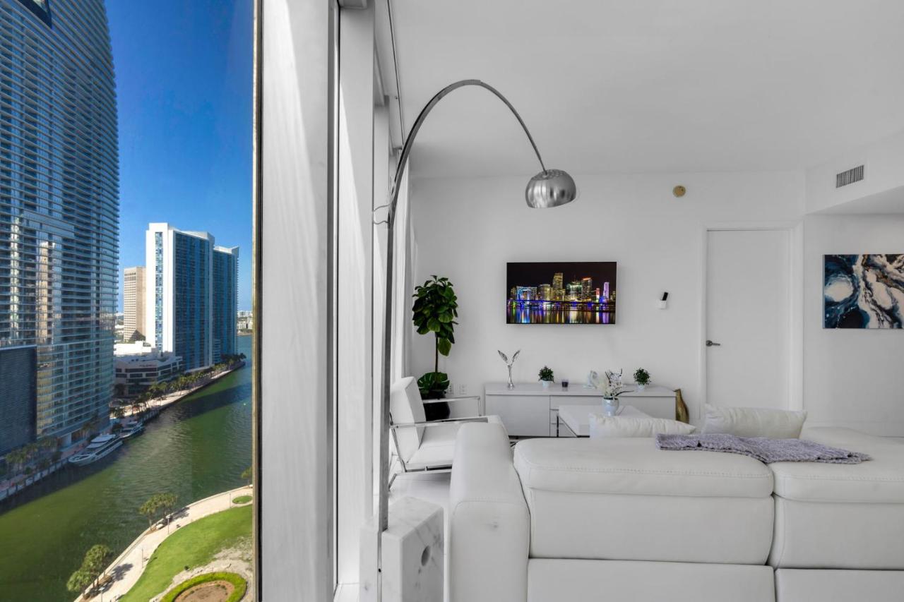 Icon Brickell 2BR Poolside Paradise in the Sky - 5