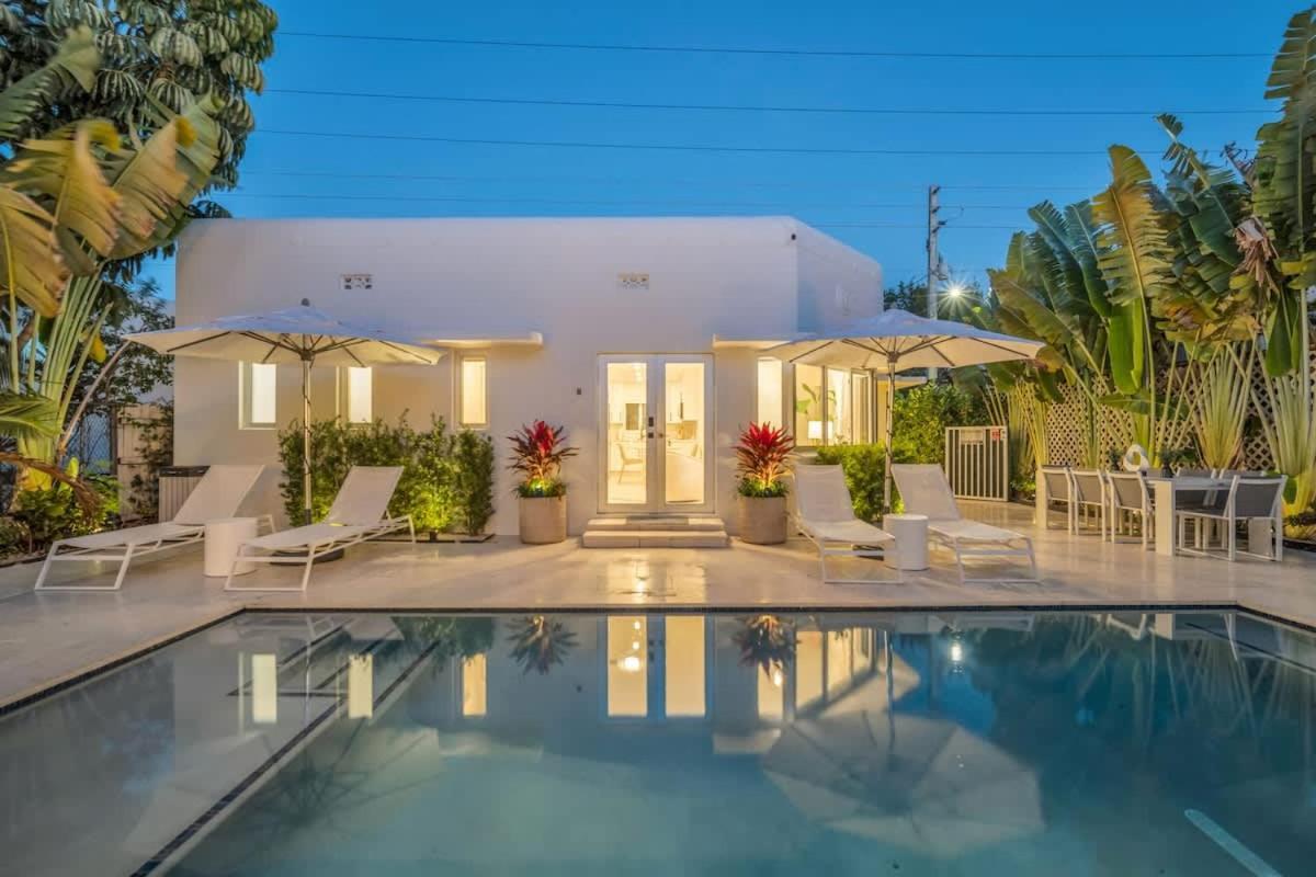 Acquavilla Family 4BR Pool Villa Steps to the Beach