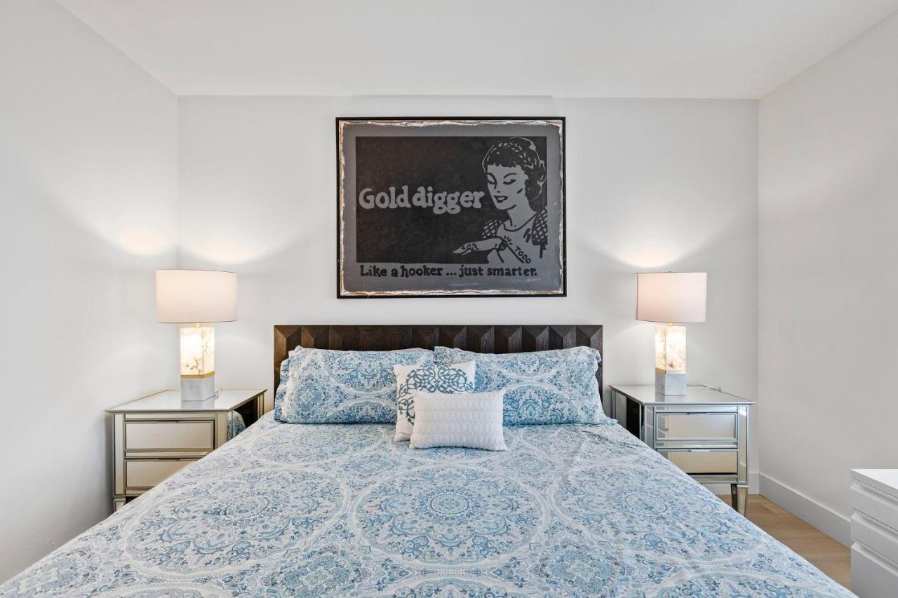 8 Santa Monica Huge Stylish Apartment - 2