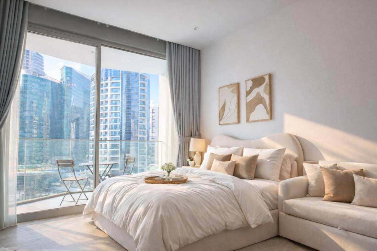 The Burj View Experience - the heart of Dubai - 2