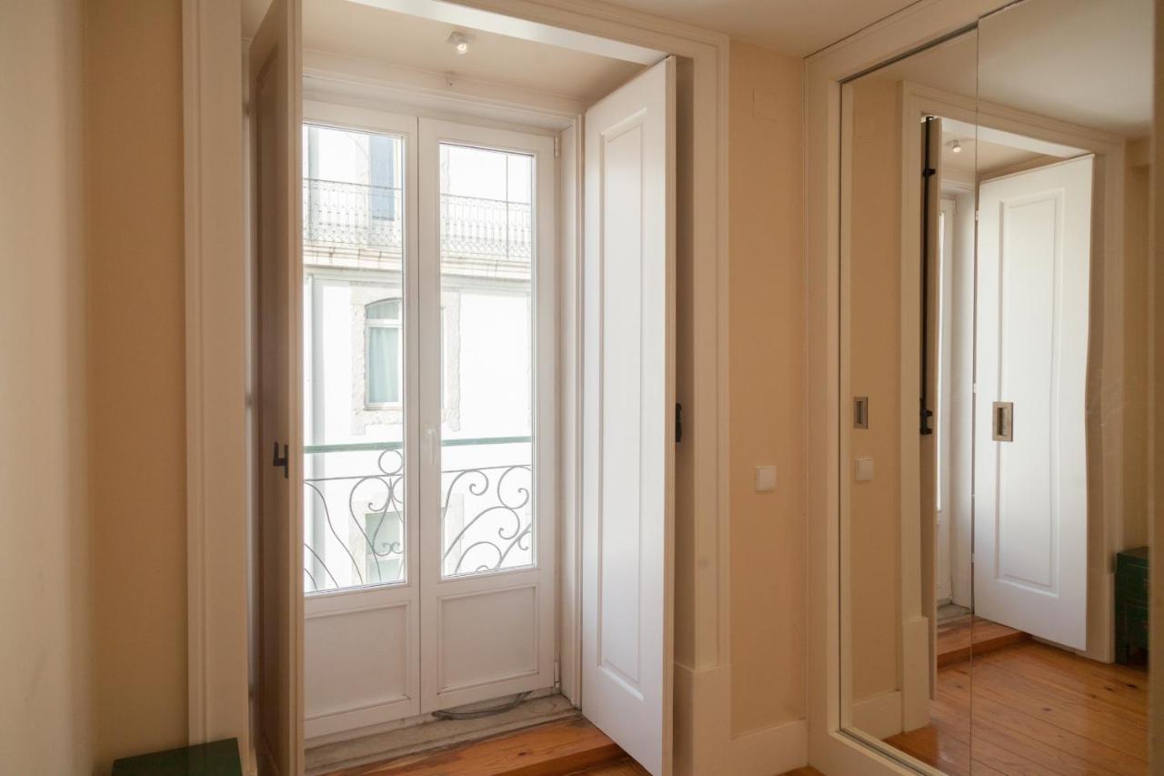 FLH Downtown City Elegance Apartment - 5