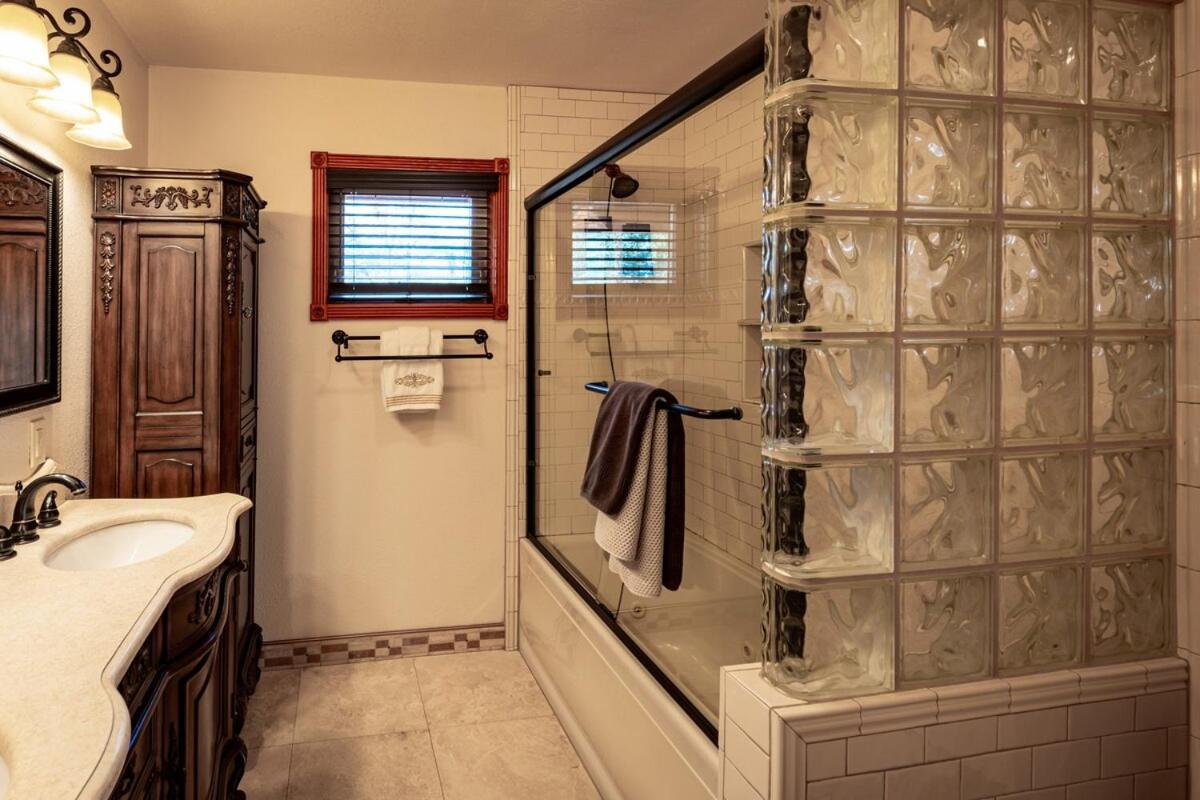 Waterfallshome — photo 3