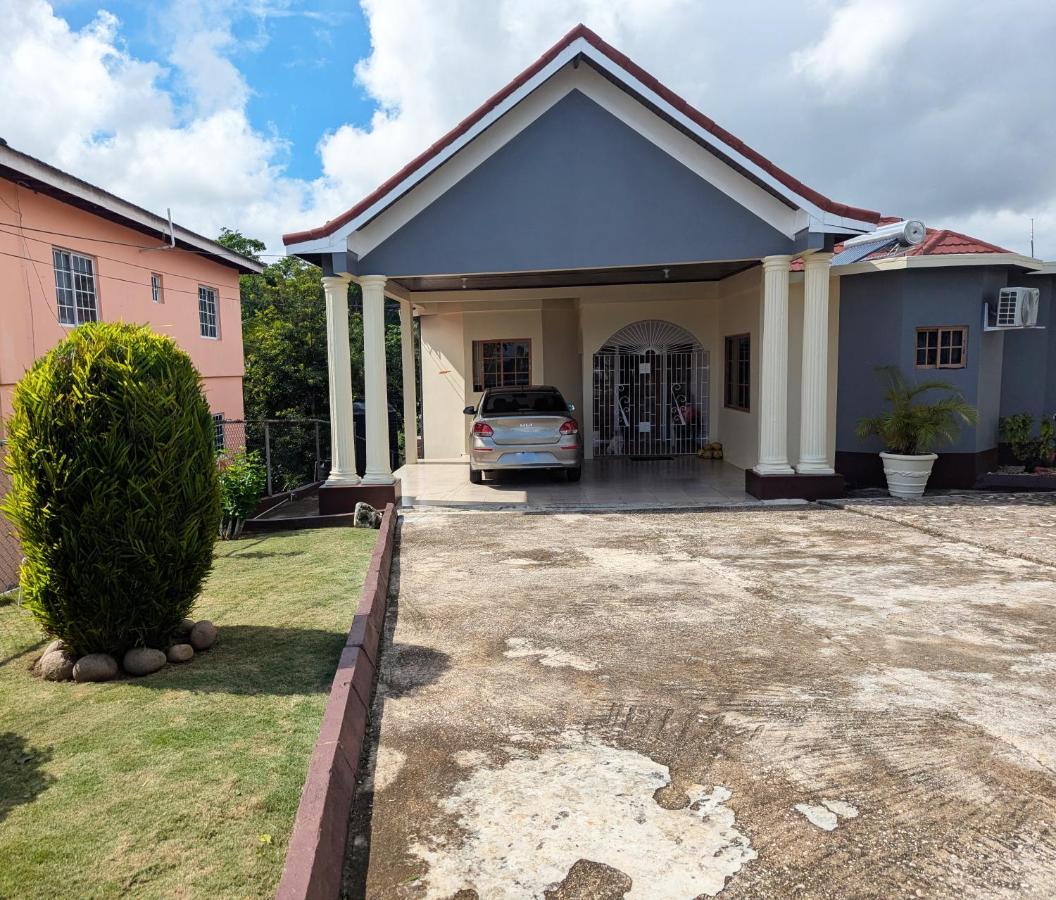 Oasis Living Getaway in Mandeville, Manchester - 5