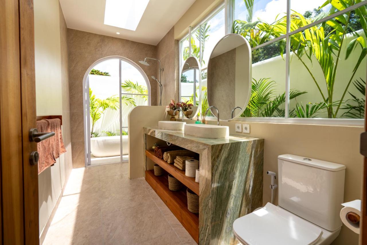 Enya Villas, Brand New Boutique Mediterranean - 3