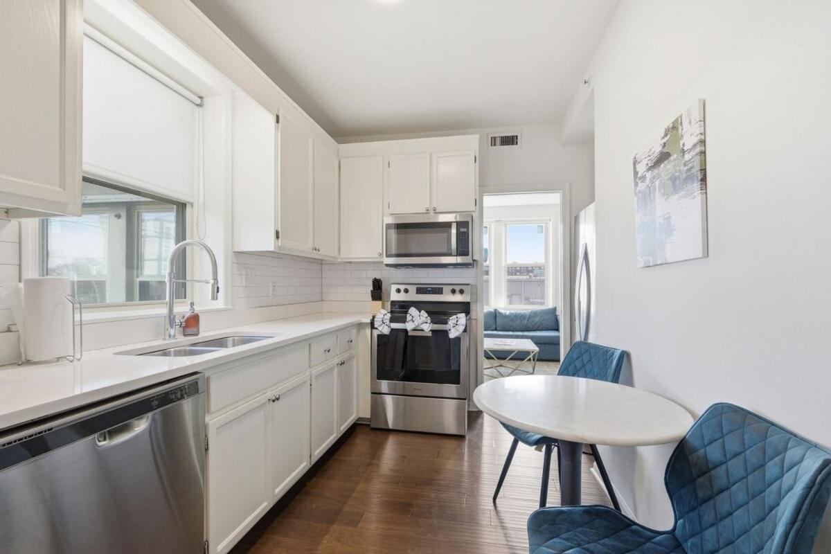 Central 3BR Apt Close to Universities - 4