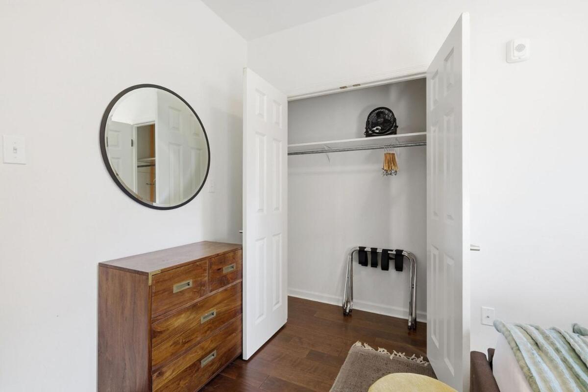 Central 3BR Apt Close to Universities - 5