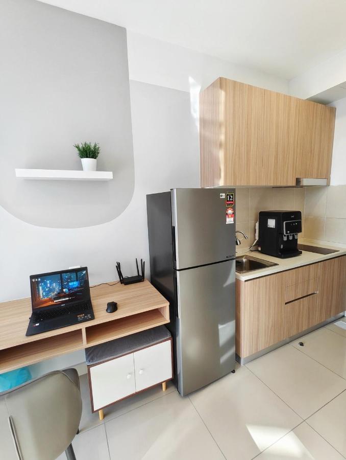 3 min Ciq Customs Studio, 3pax Nearby Immigration - 5