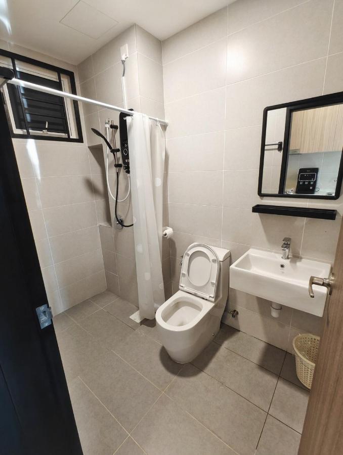 3 min Ciq Customs Studio, 3pax Nearby Immigration - 4