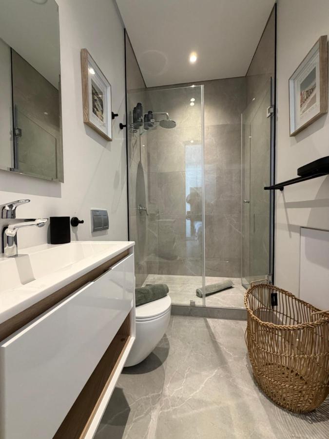 Premium Studio Apartment in Sea Point - High-end interiors & modern design - 5