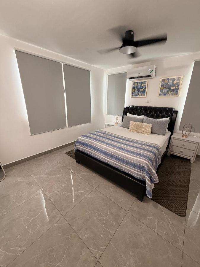 Deanery Apartments - Pool Access - Fully AC - 24hrs Security - 20mins Airport - 2