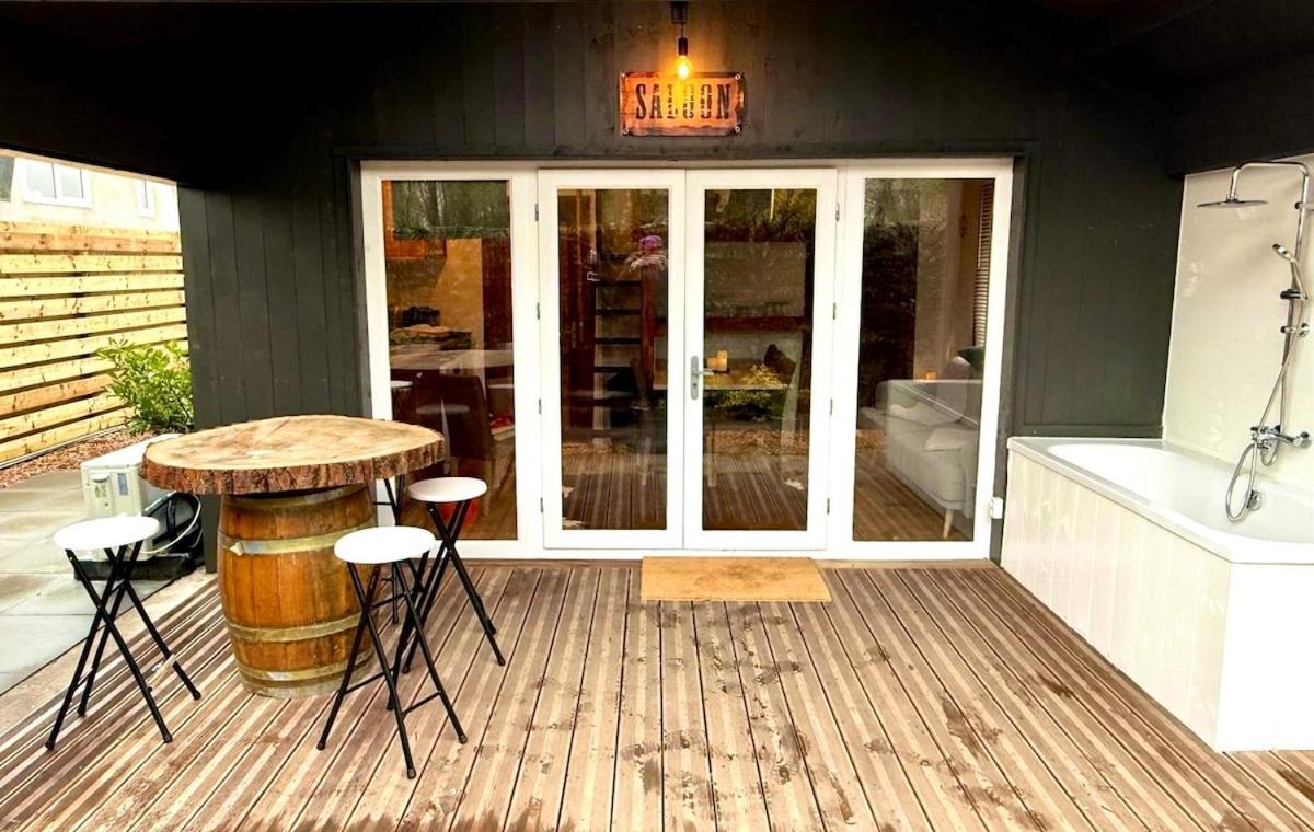 New cozy chalet and private garden with sauna and outdoor bath near Amsterdam - 5