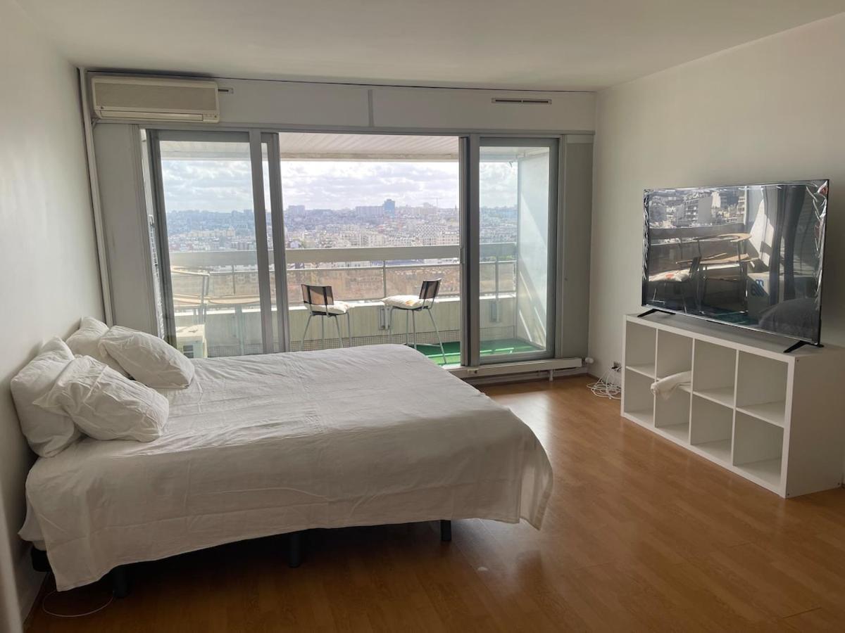 Studio lumineux avec vue panoramique - 5