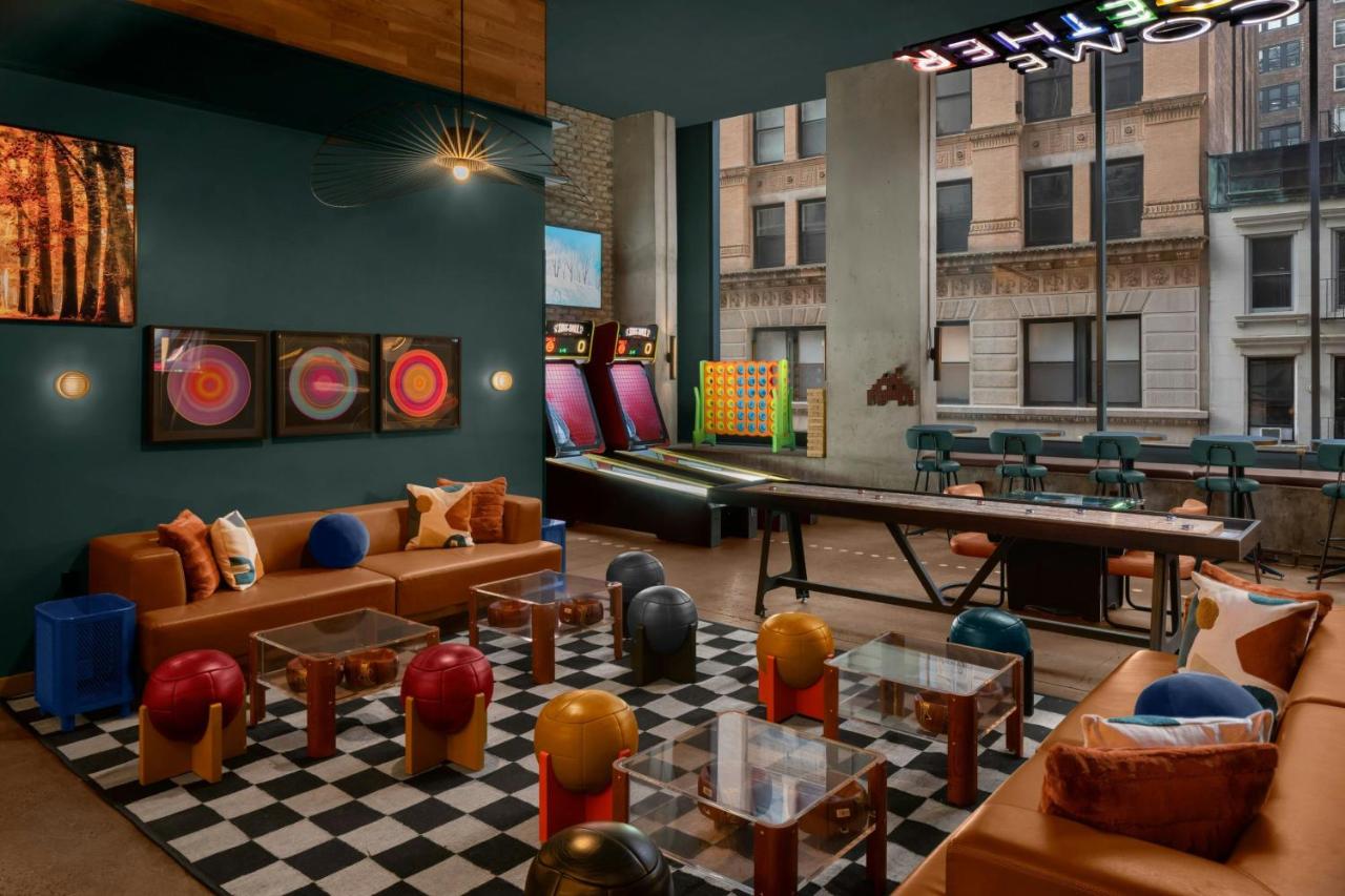 Moxy NYC Downtown - 4