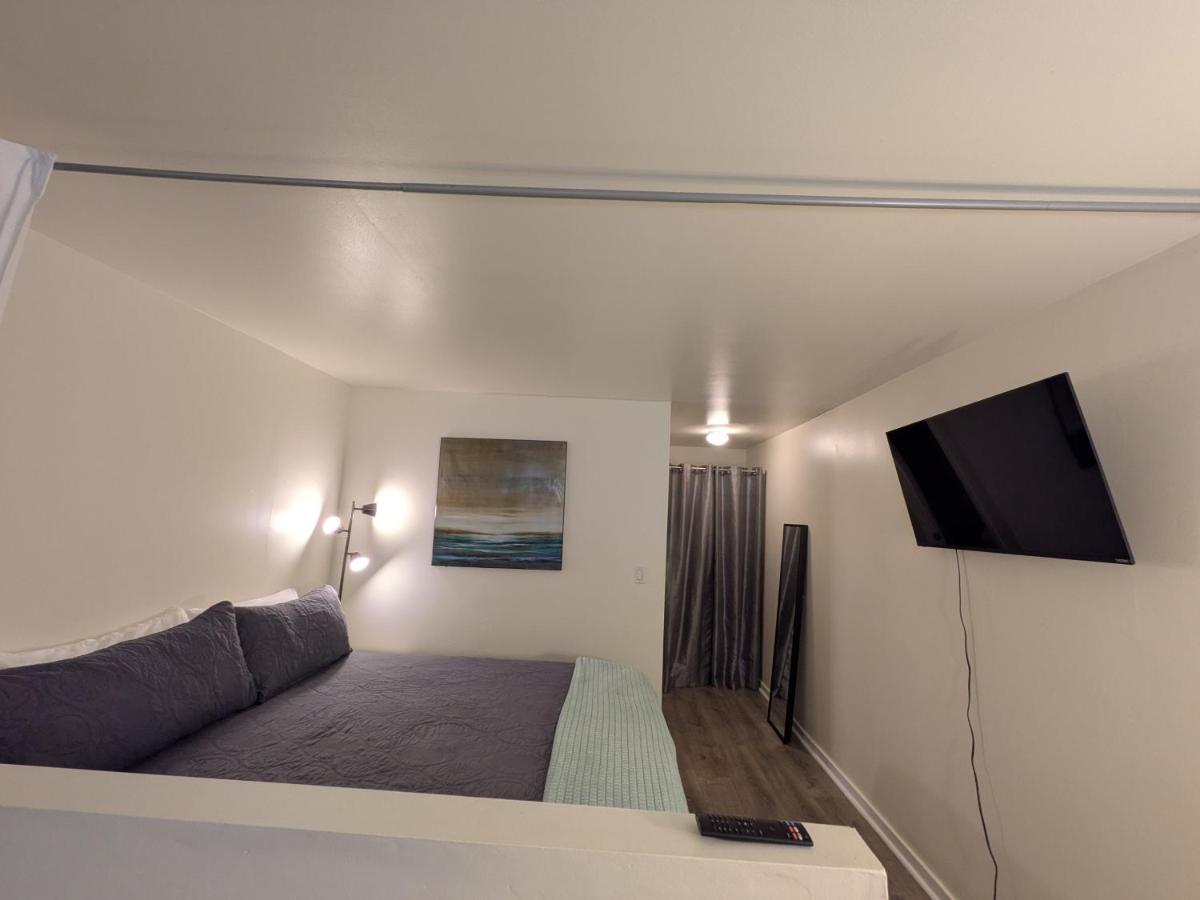 Relax by the Beach - 4