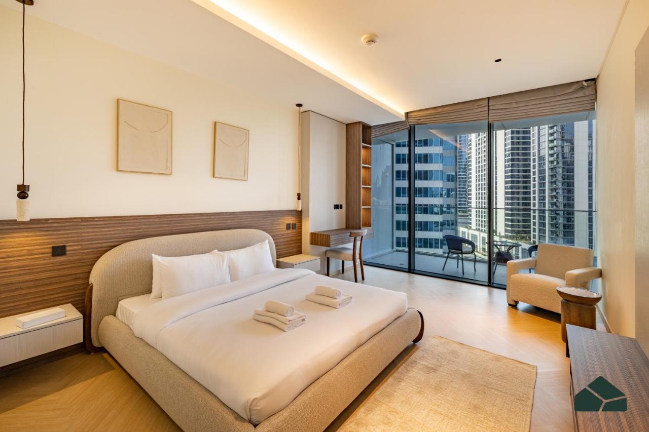 Newly Furnished 1BR with Burj Khalifa View by BMS - 2