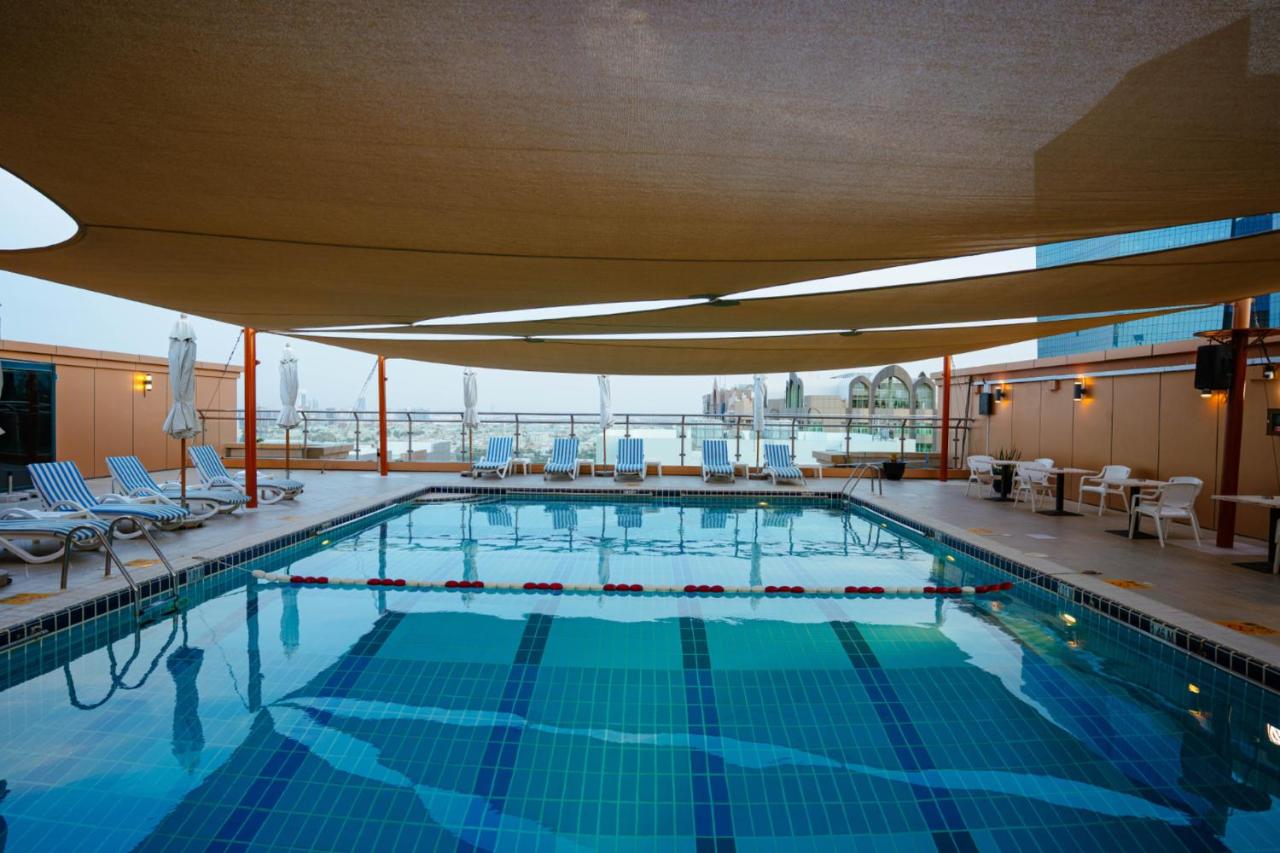 Sheraton Khalidiya Hotel - 3