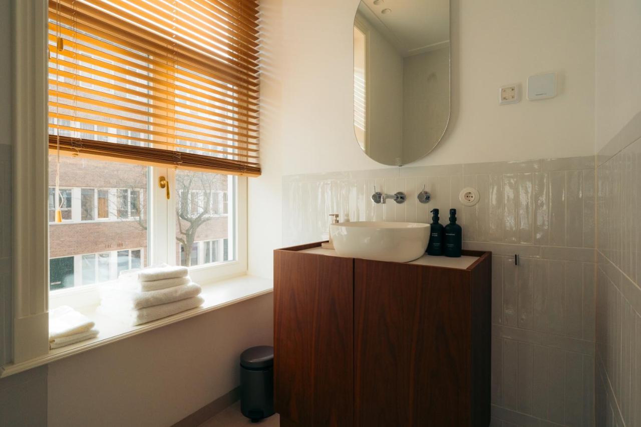 Designer Room with Ensuite in Oud-West - 4