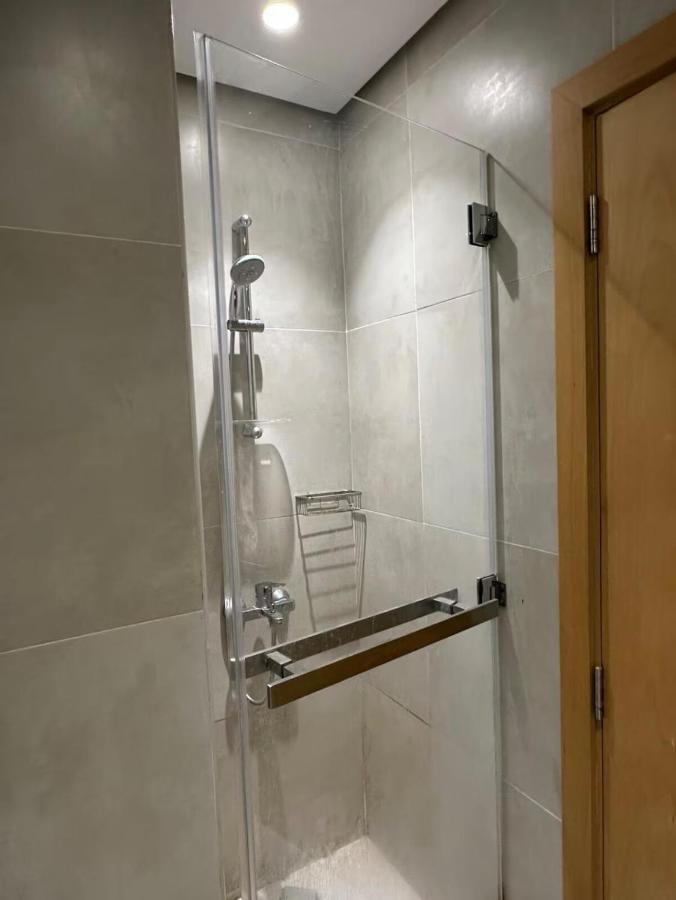 Modern, Comfortable, stylish, and well-located - 3