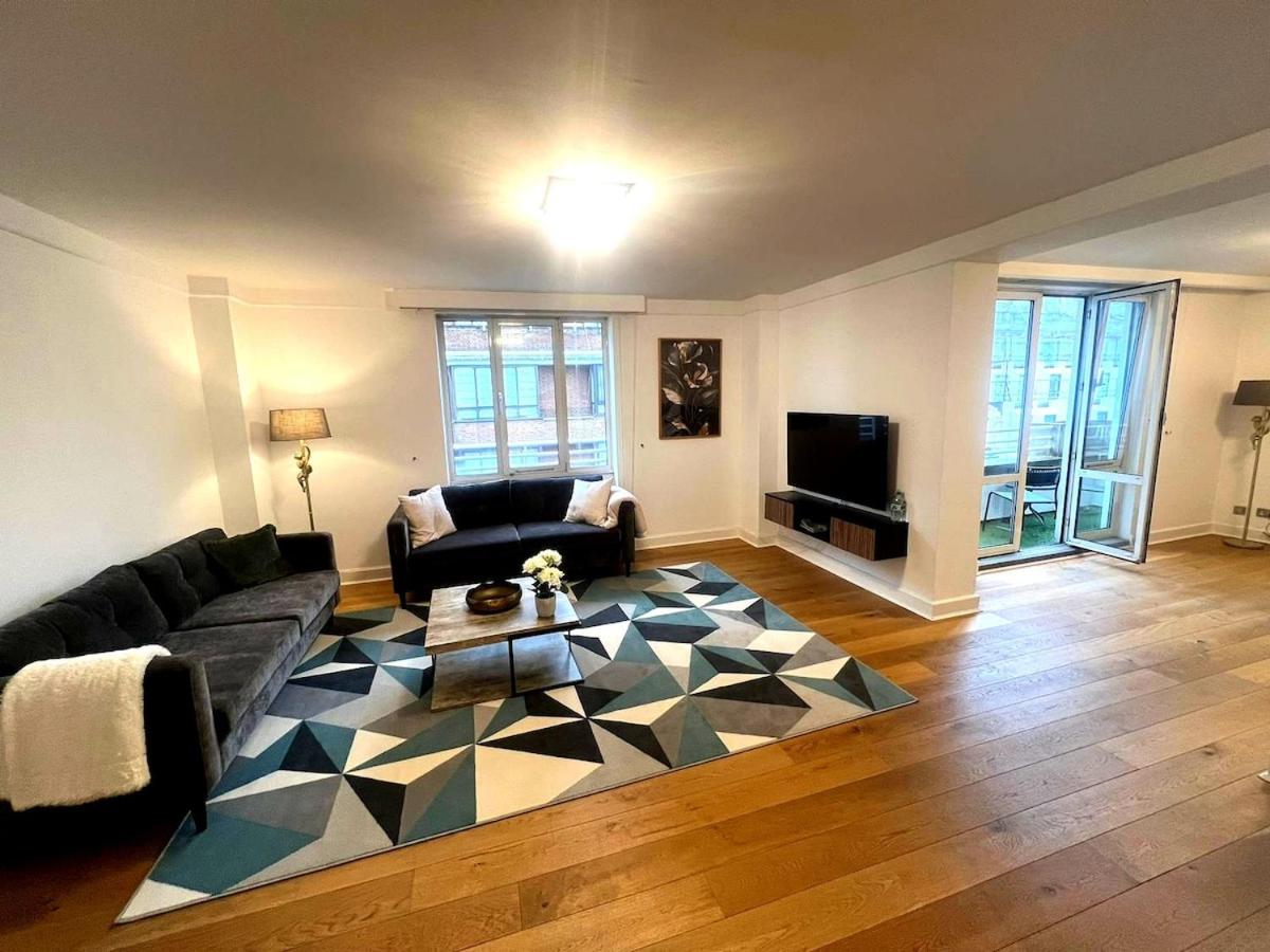 Hideaway Opposite Hyde Park 3 Bed by City Peace - 5