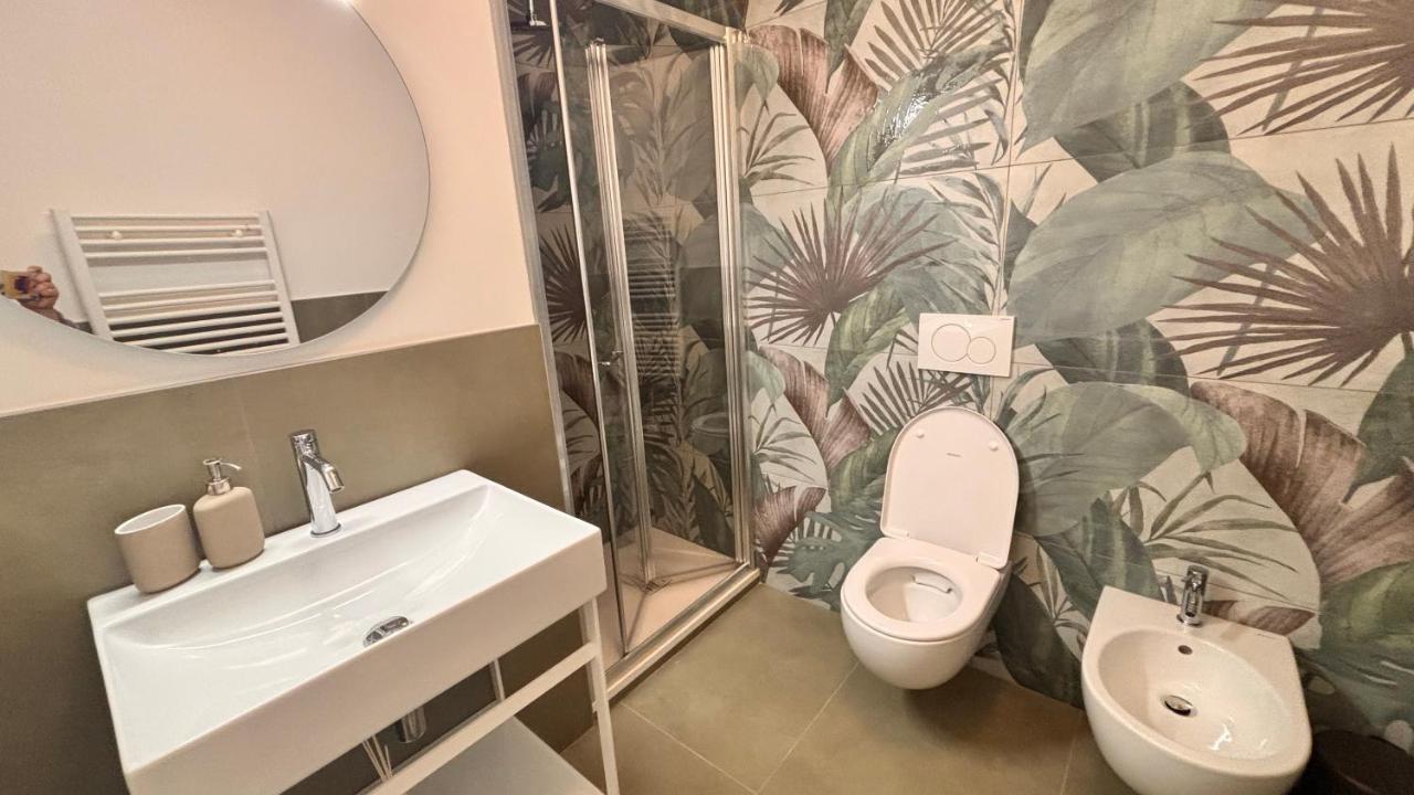 Venice Mestre, New 3 rooms Apartment with 3 Baths - 3