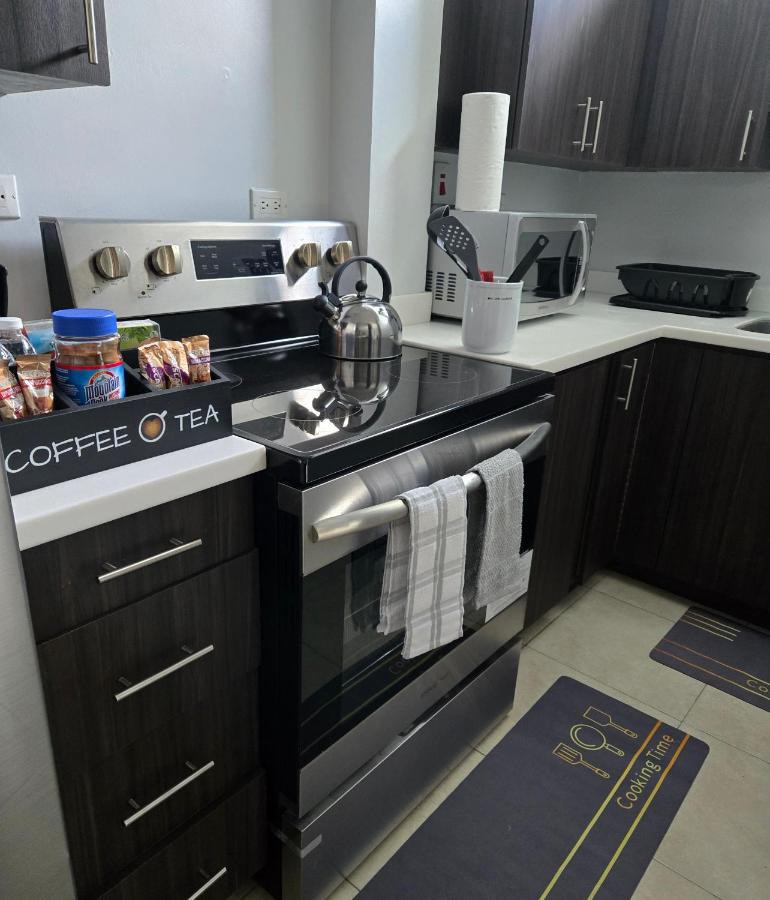 New Kingston Urban Retreat - 4