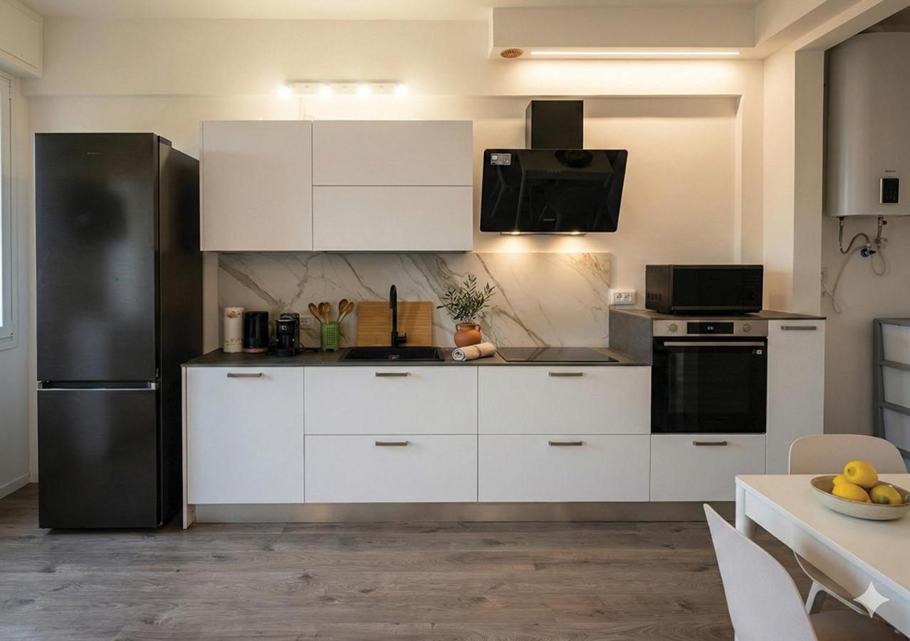 Florence Skyline Studio - Duomo View - 4