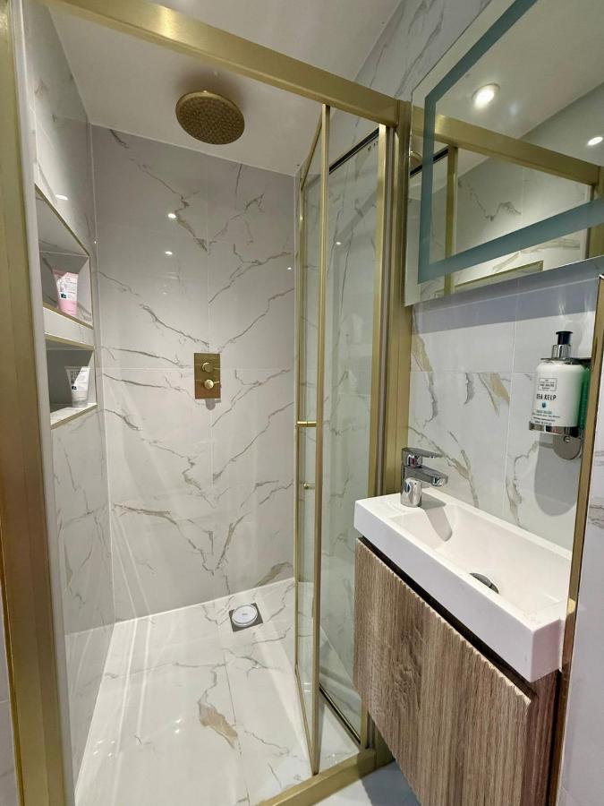 Stockwell Residences - Cloud Nine Studio - 3