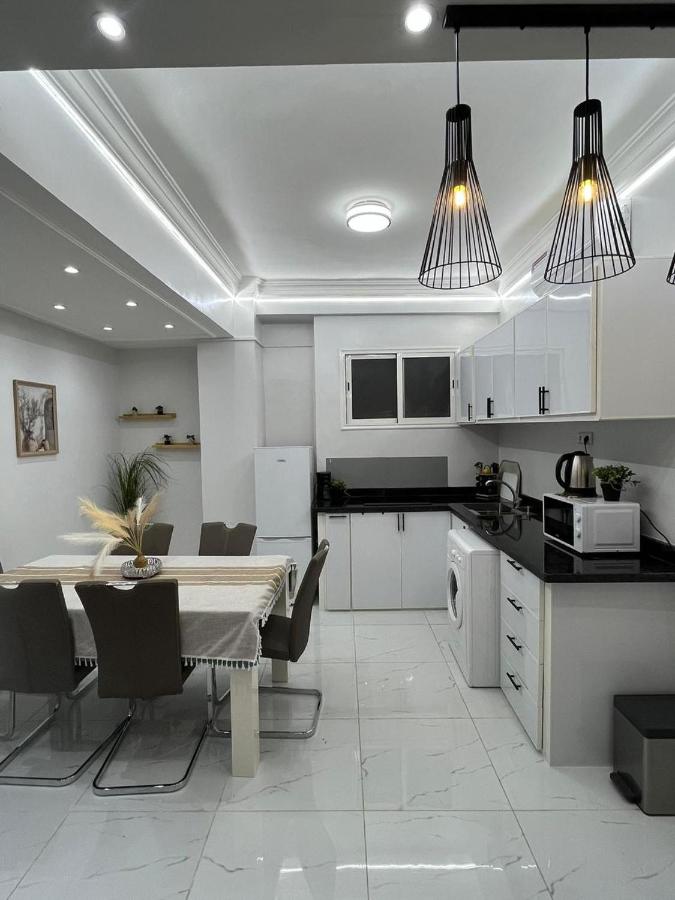 Prestige location 2 - 4