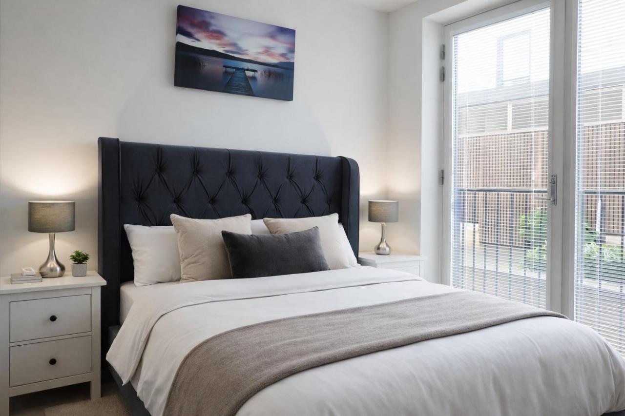 Imperial Riverside Retreat- Step Free Access With Parking - 4