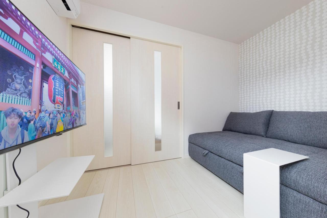 Living Life in Asakusa - 4