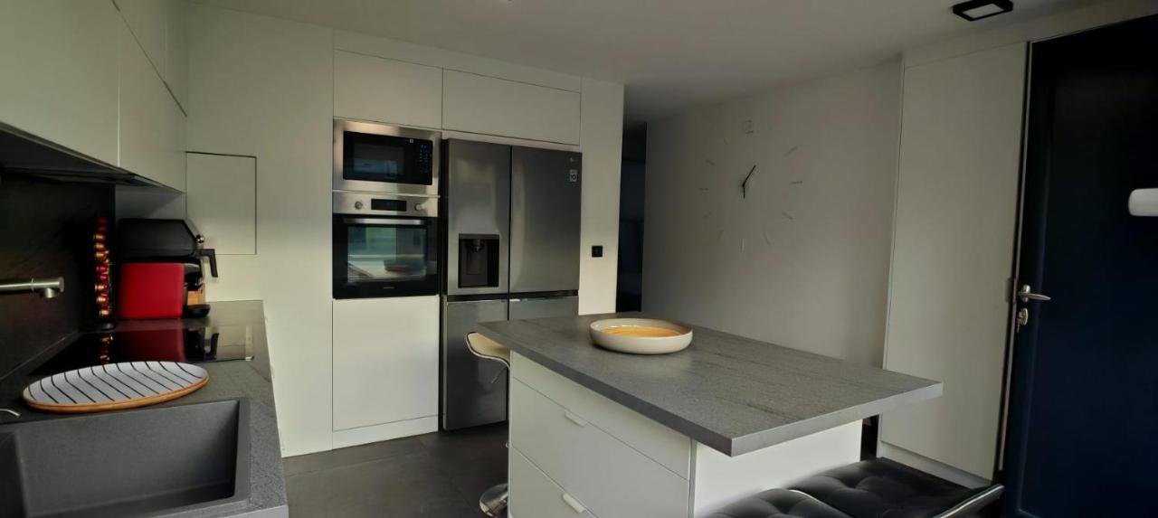 Private Pool & BBQ House near Paris - 4