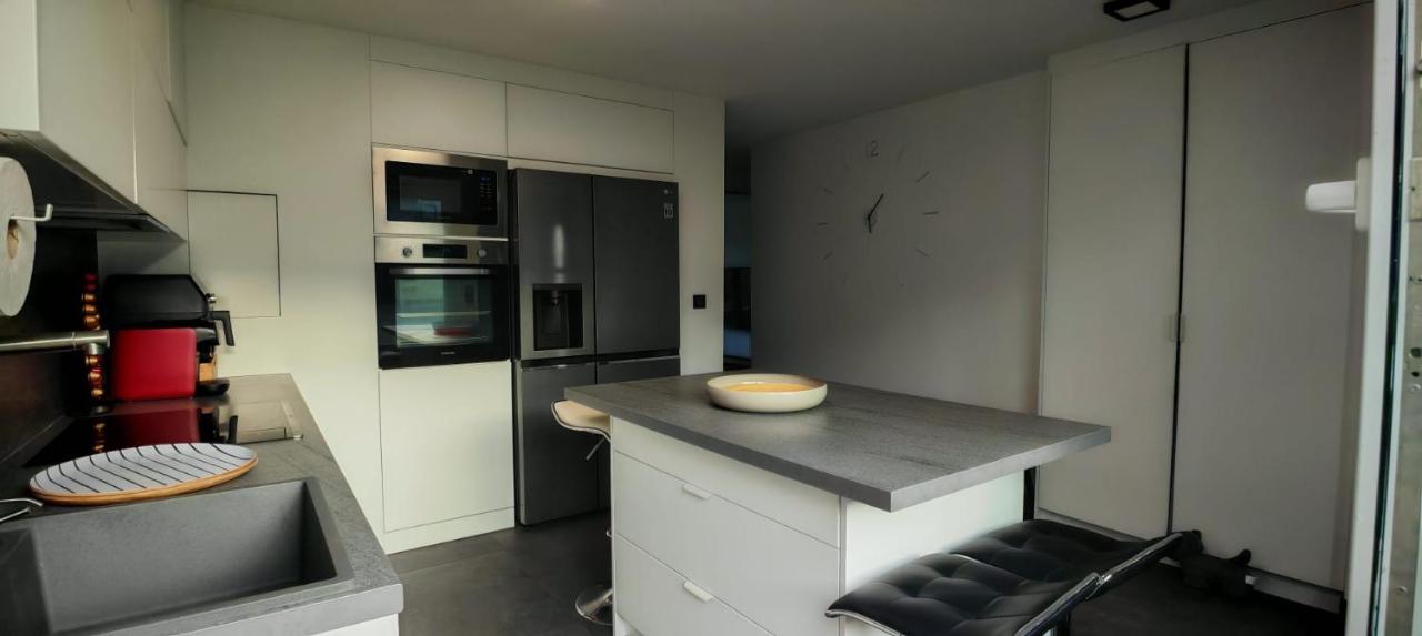 Private Pool & BBQ House near Paris - 5