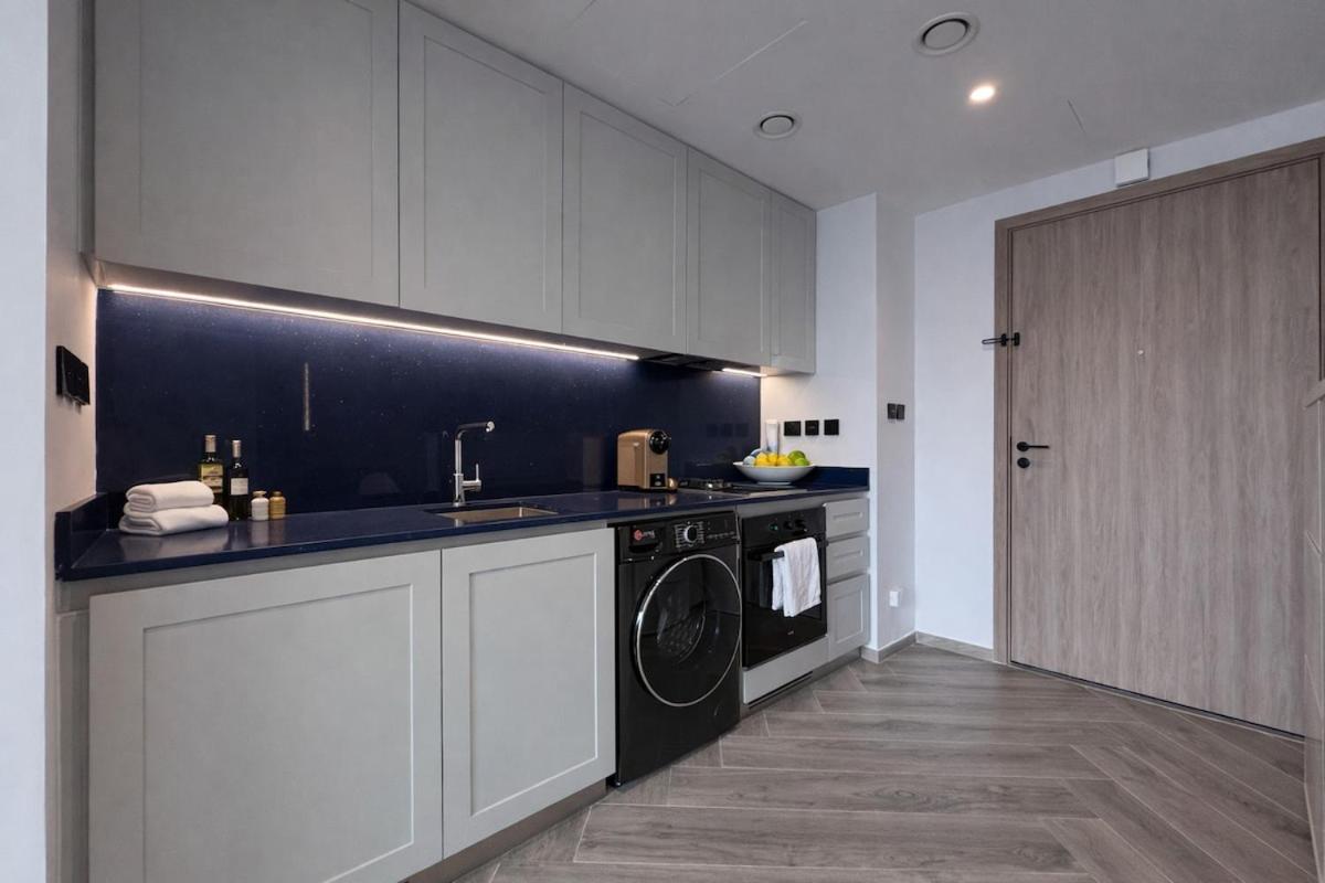 Burj View Experience - in the heart of Dubai - 5