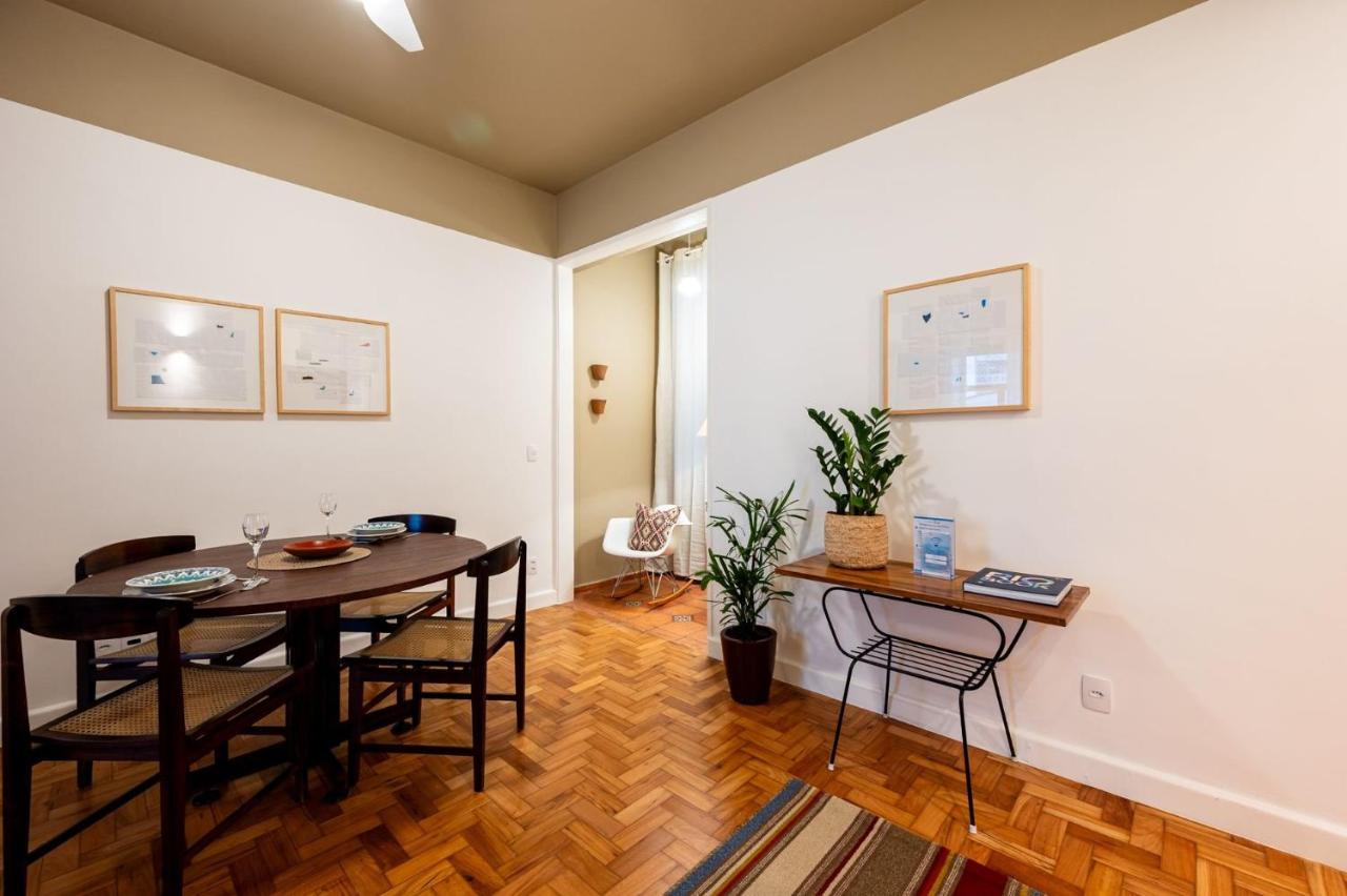 On the Copacabana beach block - 4