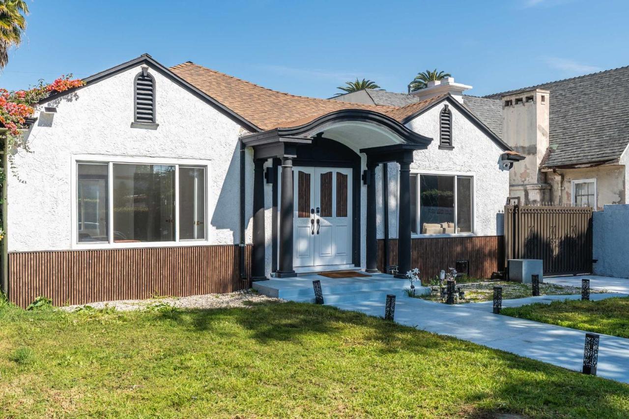 Walkable 5BR Home with Hot Tub & BBQ Grill - 3