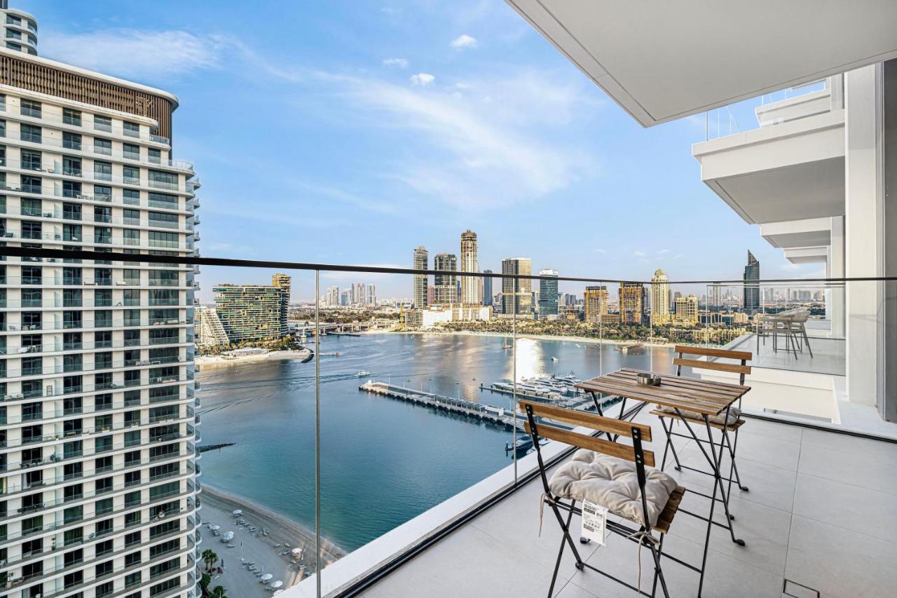 Artistic Stay at Beach Mansion - Private Beach