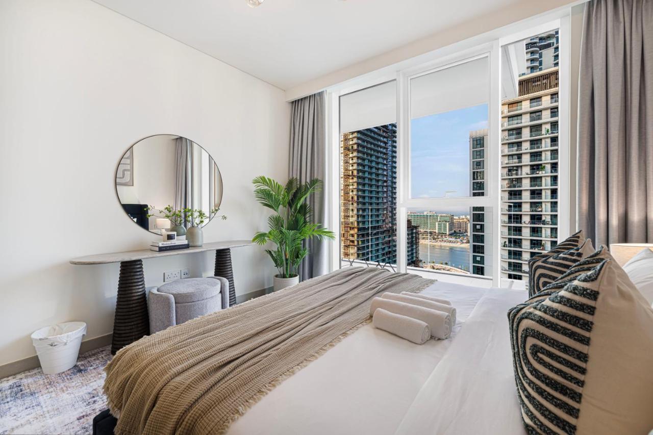 Artistic Stay at Beach Mansion - Private Beach - 2