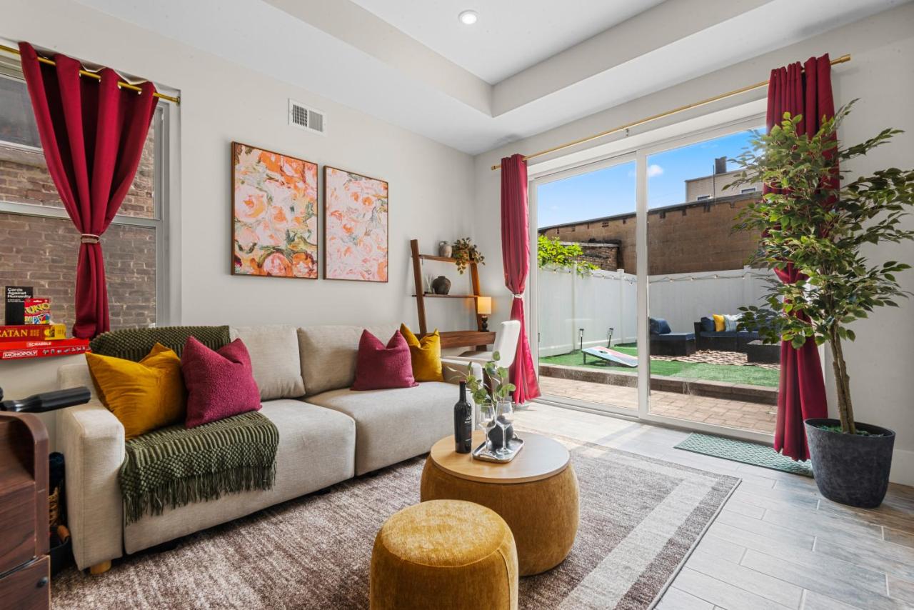 New 3BR Home with Private Yard and Game Room and Parking