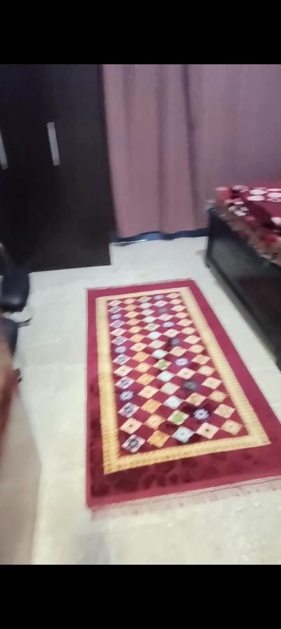 Room Available For couple or small family - 2