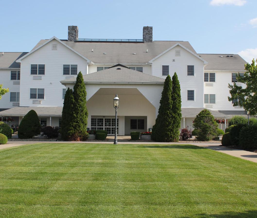 Farmstead Inn and Conference Center — photo 1