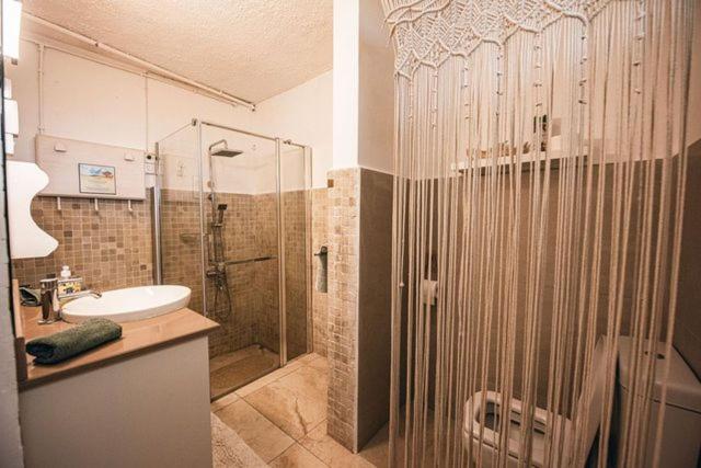 50 Shades of Blue - 3