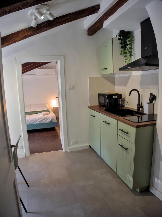 Mansarda centrale - Parcheggio coperto disponibile - 4