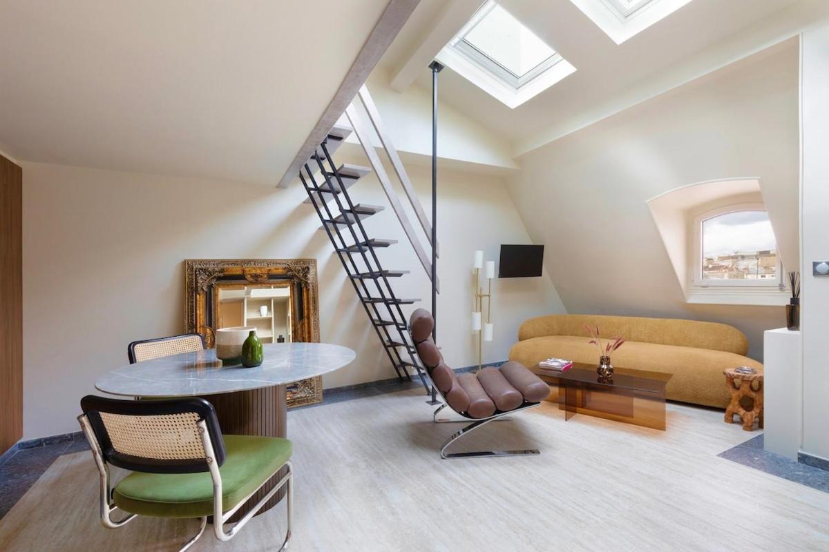 Modern Duplex in Paris - 4P
