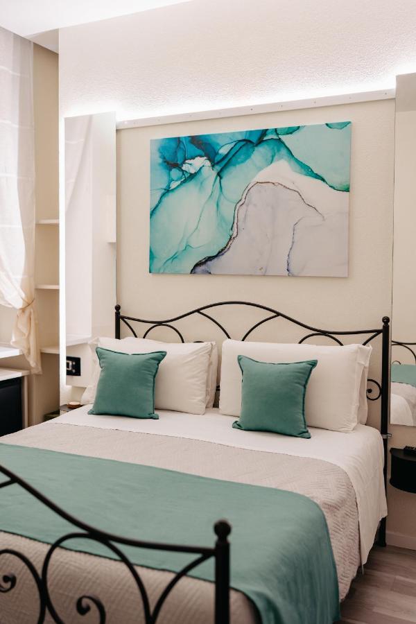 Room 230 Roma Luxury Suites - 2