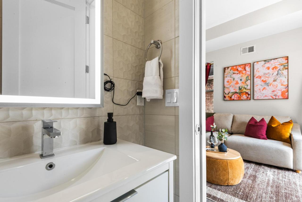 New 3BR Home with Private Yard and Game Room and Parking - 3