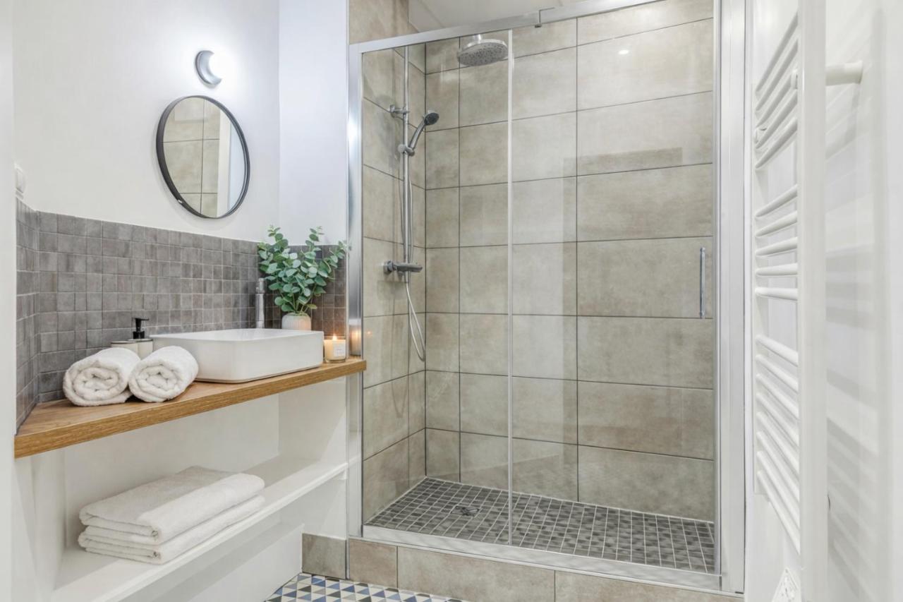 Furtive - Magenta - 5